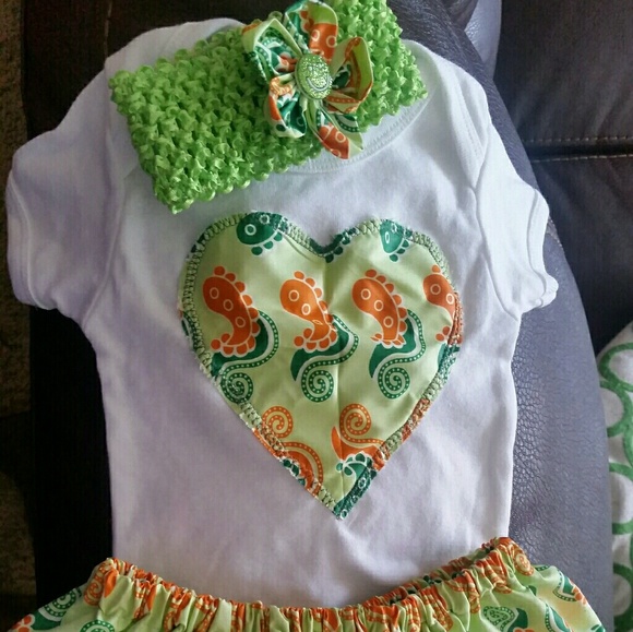 Onesie with African print and headband - Picture 1 of 3